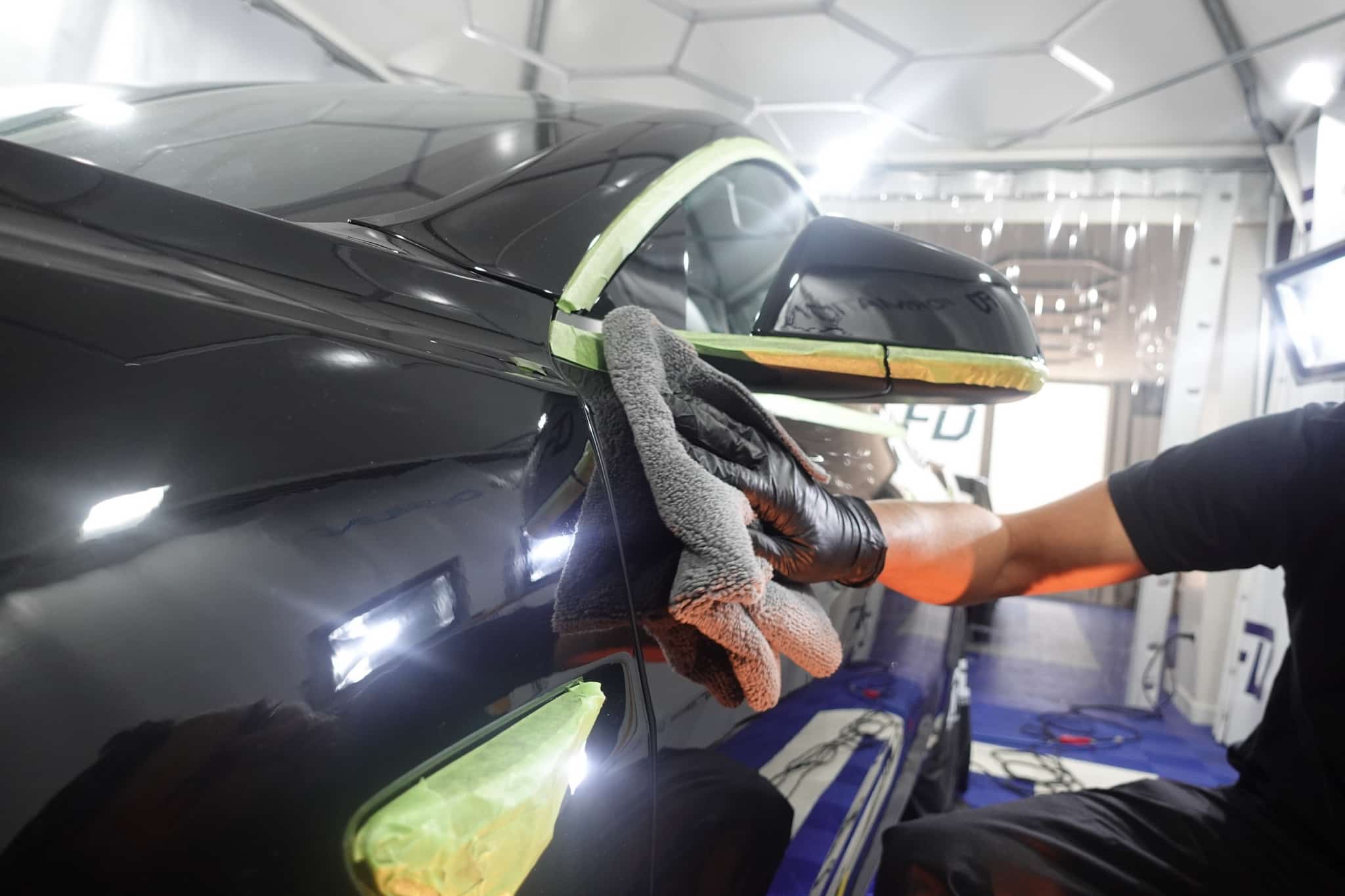 Centre professionnel proposant la réalisation de car staging à Paris